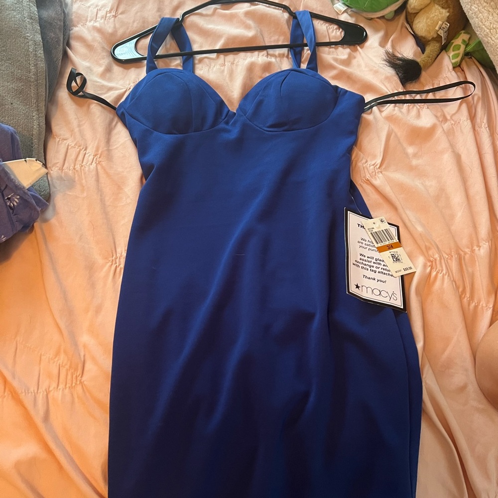blue dress